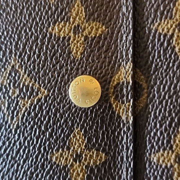 Louis Vuitton Monogram Trifold long wallet - Picture 10 of 15